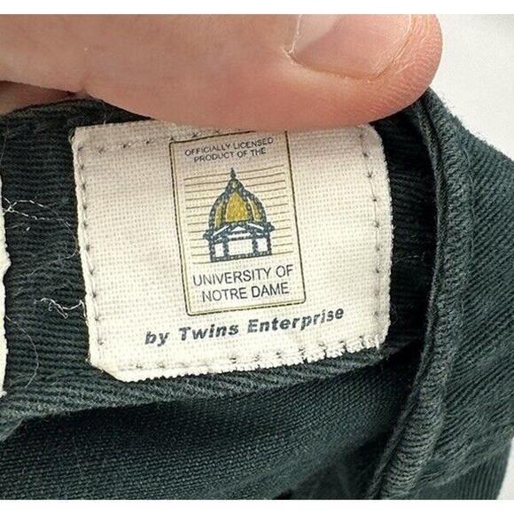 Notre Dame‎ The Franchise Twin Enterprises Green Fitted Ball Cap Hat Size Small - Picture 7 of 7